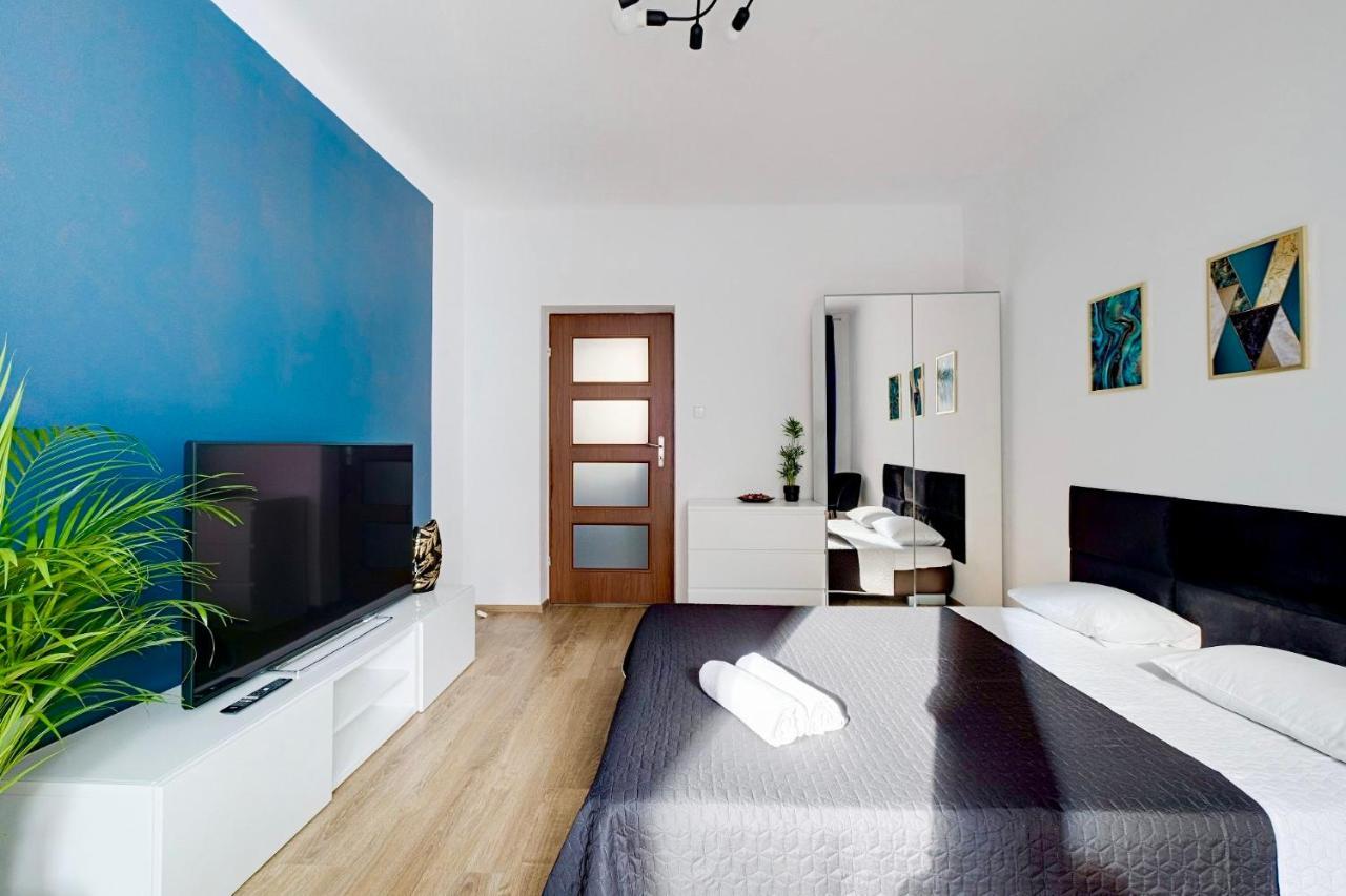 Charming Apartment In The City Center Warsaw Exterior photo